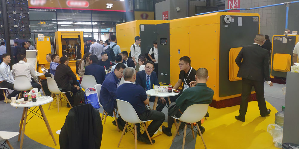 展會現場6.jpg 展會現場6.jpg