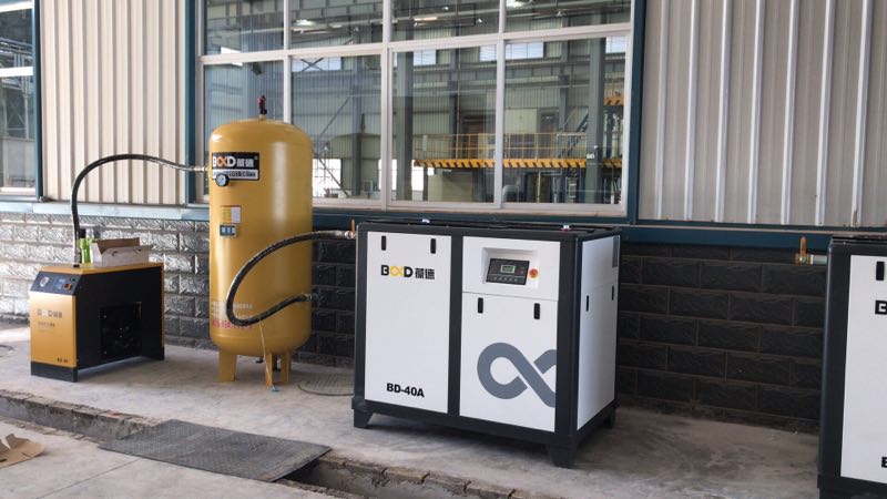 螺桿空壓機潤滑油消耗大但找不到原因?